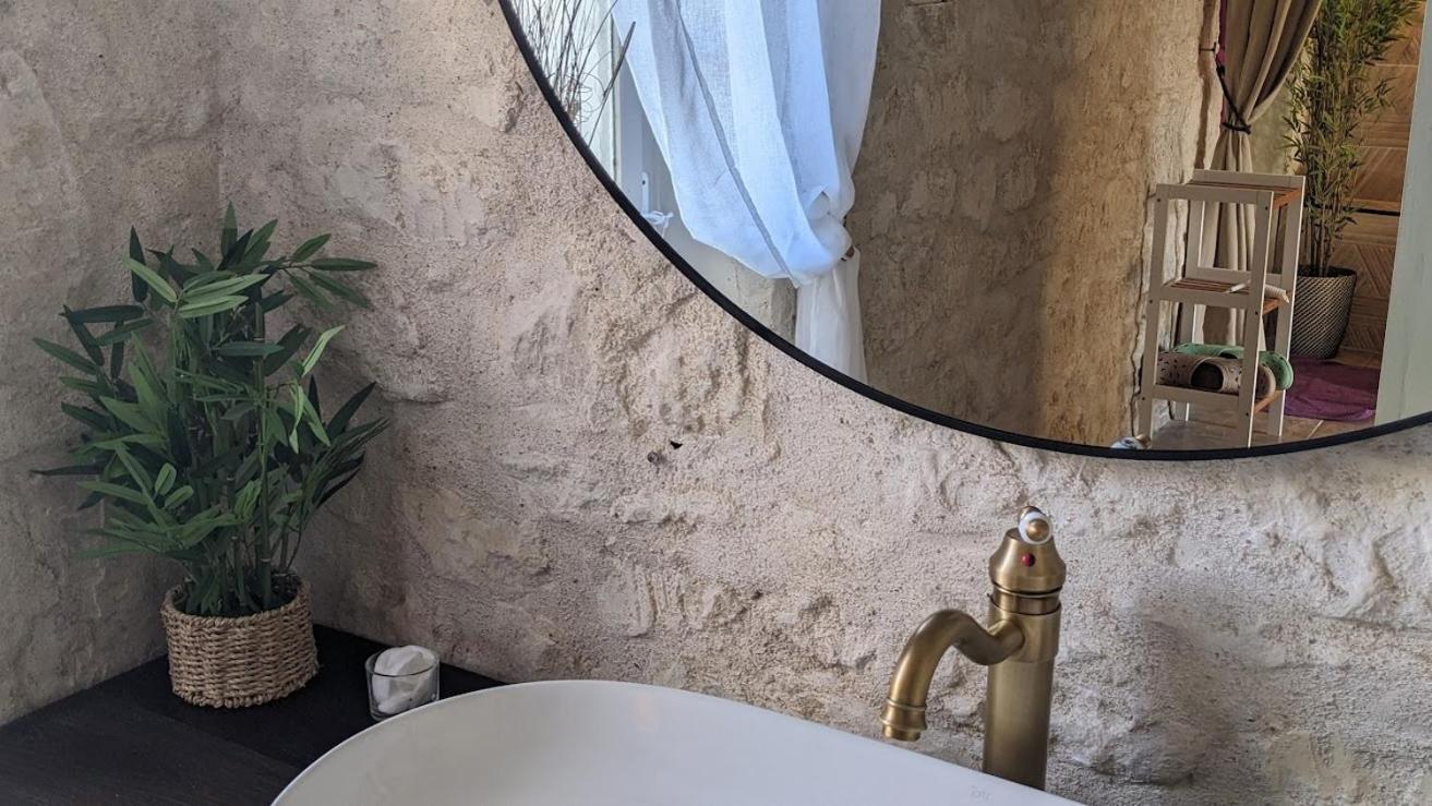 Отель Domaine Les Feuillants Crouzilles Номер фото